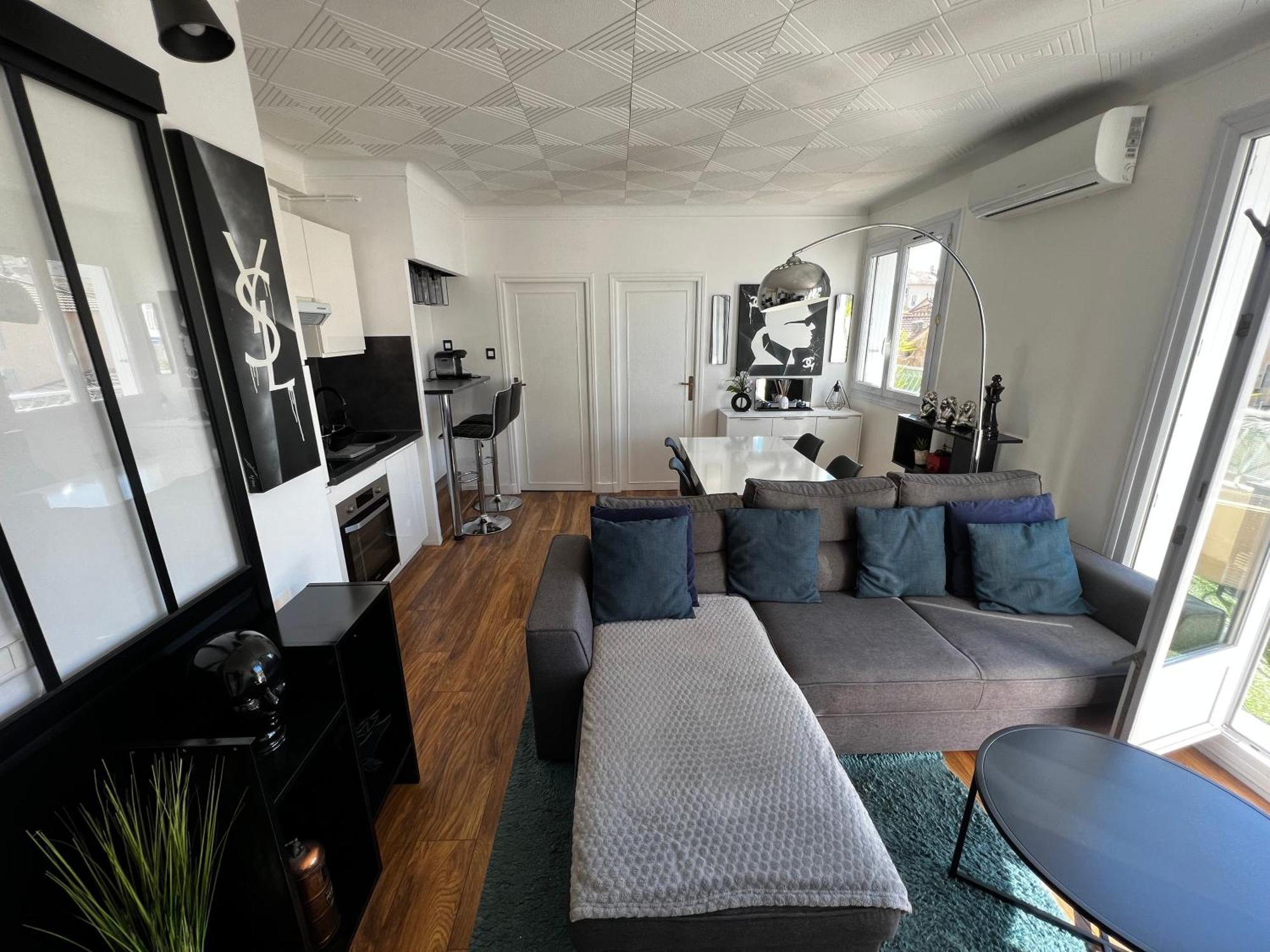 Appartement T2 Proche Centre Et Palais Avec Terrasse ! Cannes